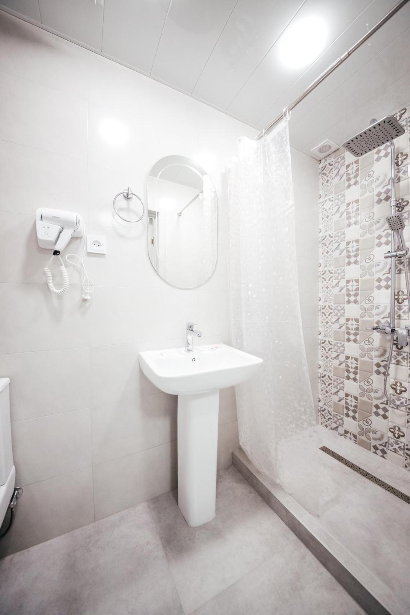 Chief Hotel Ґюмрі Екстер'єр фото