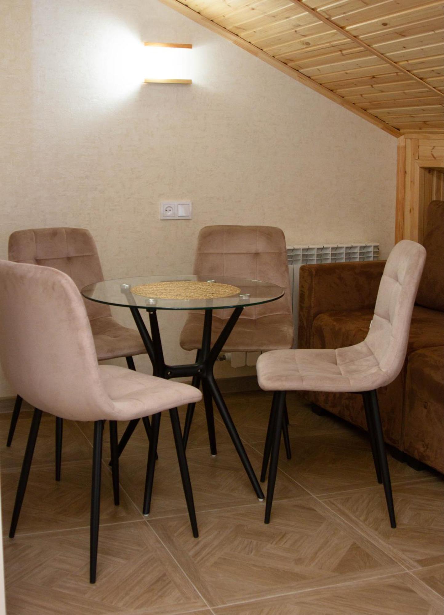 Chief Hotel Ґюмрі Екстер'єр фото